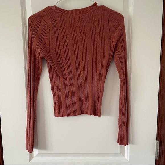 American Eagle Long Sleeve Pink Knit Sweater - Picture 3 of 3